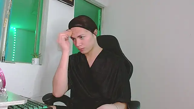 giuliana andrade online show from 03-17-26, 11:52