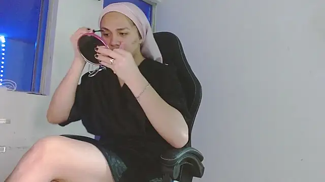 giuliana andrade online show from 05-13-26, 12:19