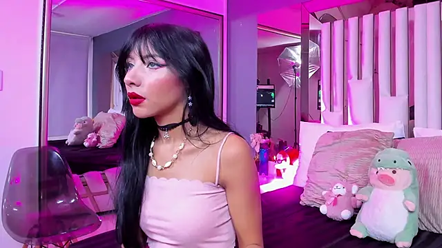 Kitty Eliffe online show from 03-05-25, 07:27