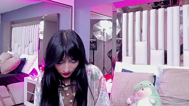 Kitty Eliffe online show from 03-06-25, 10:36