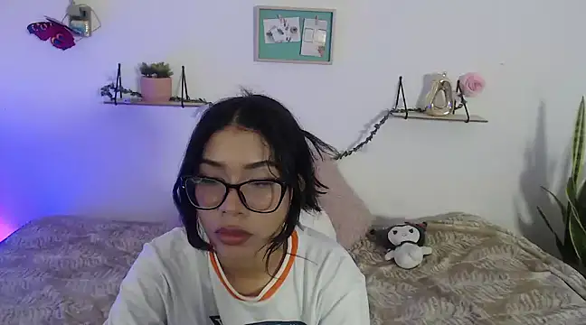 AmberJeong online show from 01-09-25, 02:11