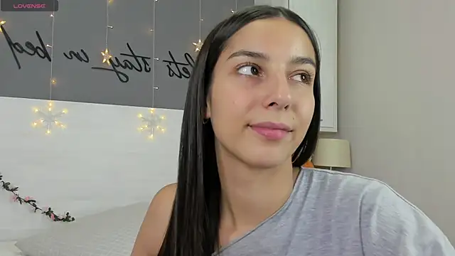 Maria  Candy online show from 12-16-25, 04:17