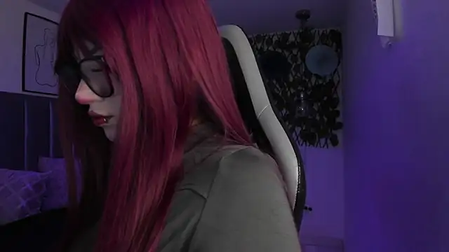Kitty Gang online show from 05-27-26, 01:46