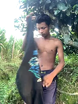 Snapshot of ShroveRising chatting on 10-08-25, 10:46 ShroveRising online show from 10-08-25, 10:46