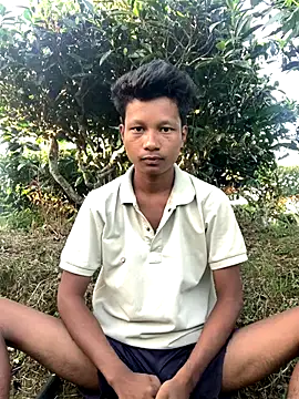 Snapshot of ShroveRising chatting on 10-13-25, 10:26 ShroveRising online show from 10-13-25, 10:26