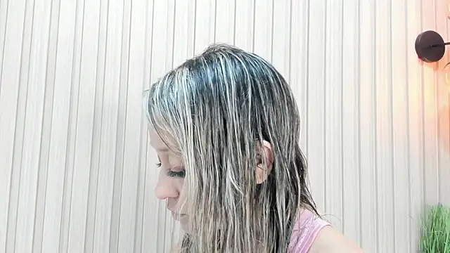 emma collson online show from 02-14-25, 02:07