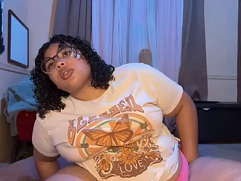 TheeGoddessAset online show from 02-10-25, 03:13