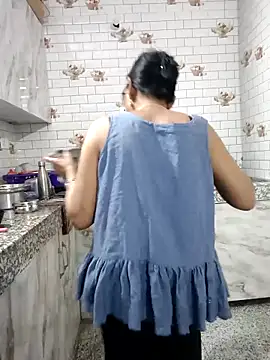 Saroj-Shah online show from 03-18-25, 06:04