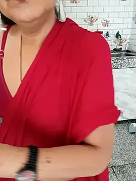 Snapshot of Saroj-Shah chatting on 05-06-26, 07:46 Saroj-Shah online show from 05-06-26, 07:46