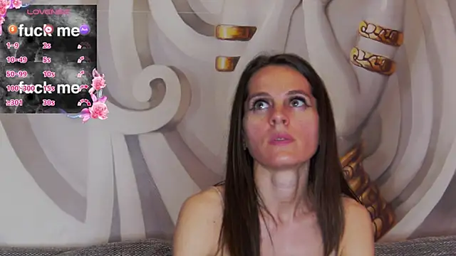 hailey peach online show from 04-18-26, 05:11