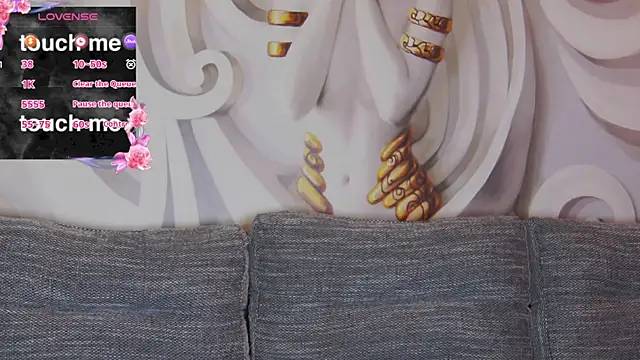 hailey peach online show from 04-18-26, 07:58