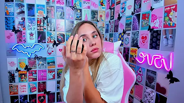 MiaMilas online show from 09-11-25, 09:15