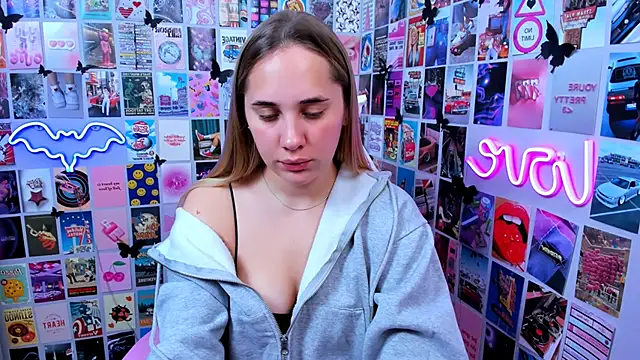 MiaMilas online show from 10-08-25, 07:22