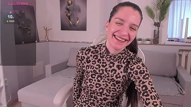 helentasty online show from 02-21-25, 02:06