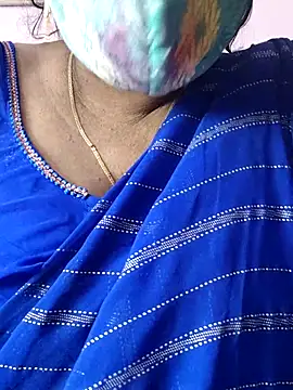 Snapshot of mallu-sumi chatting on 07-17-26, 06:20 mallu-sumi online show from 07-17-26, 06:20