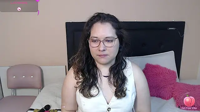 May Carlier online show from 03-16-25, 04:09