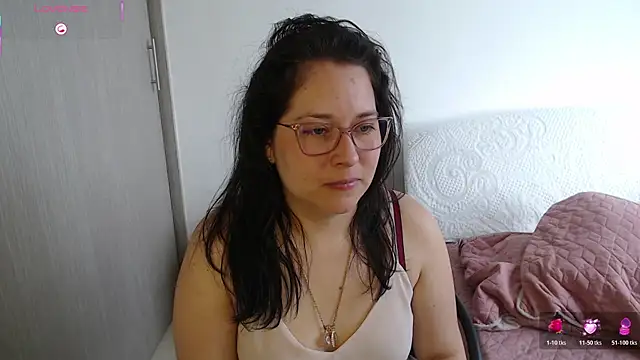 May Carlier online show from 03-31-26, 08:42