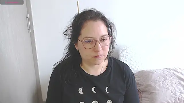 May Carlier online show from 04-13-26, 06:13