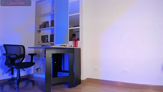 Snapshot of pablo-rincon95 chatting on 12-18-25, 12:11 pablo-rincon95 online show from 12-18-25, 12:11