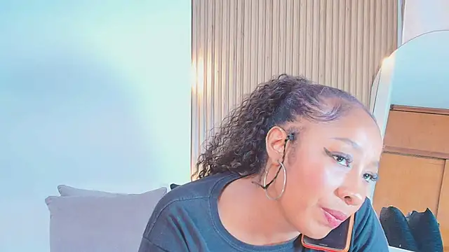 Krystal cambell1 online show from 03-21-25, 08:40