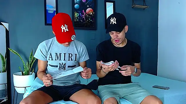 Friendsofeverything  online show from 12-22-24, 11:22