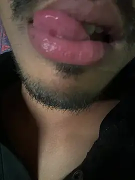 Snapshot of Privateseducer chatting on 02-12-25, 08:18 Privateseducer online show from 02-12-25, 08:18