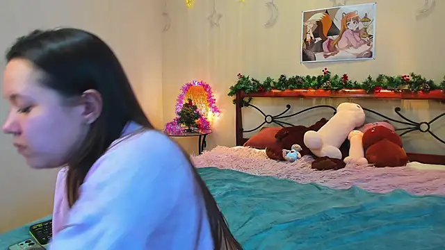 Snapshot of Mira_Karter chatting on 01-05-25, 07:49 Mira Karter online show from 01-05-25, 07:49