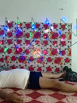 PeaCoooock online show from 10-21-25, 04:51