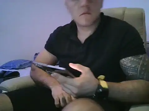 Snapshot of vergon6241 chatting on 12-16-25, 06:46 vergon6241 online show from 12-16-25, 06:46