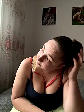 Joannakiss online show from 11-13-25, 02:05