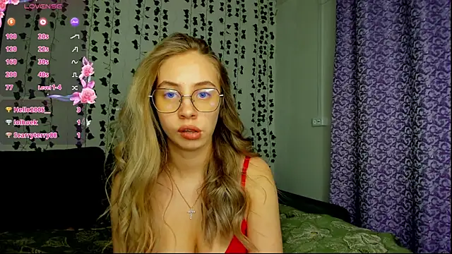 Kitty Katrine online show from 02-14-25, 06:29