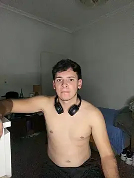 diego7990  online show from 10-23-25, 10:30