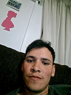 diego7990  online show from 04-24-26, 09:28