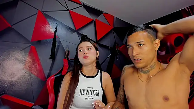 Hana and Zeta online show from 10-05-25, 12:03