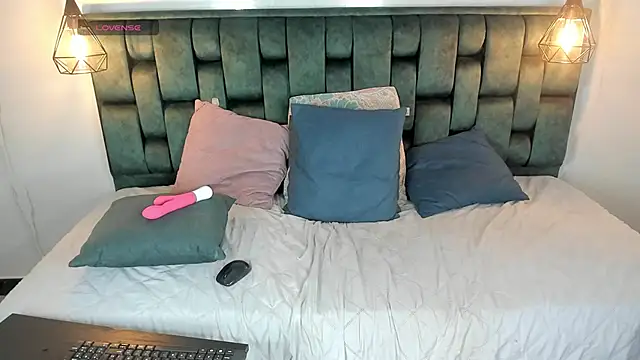 angelswets online show from 12-27-24, 05:16