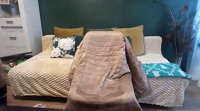 Snapshot of Doniu333 chatting on 02-03-25, 08:02 Doniu333 online show from 02-03-25, 08:02