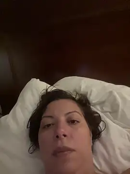 jessicag182 online show from 10-22-25, 08:25