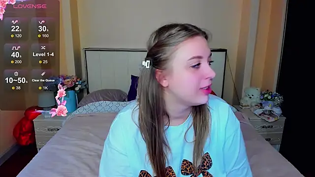 AlexissM online show from 11-13-25, 08:13