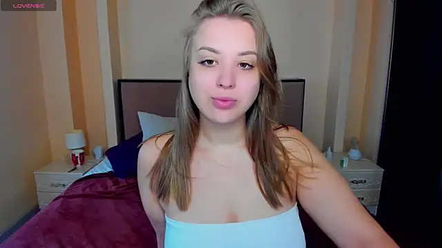 Snapshot of AlexissM chatting on 07-23-26, 07:39 AlexissM online show from 07-23-26, 07:39
