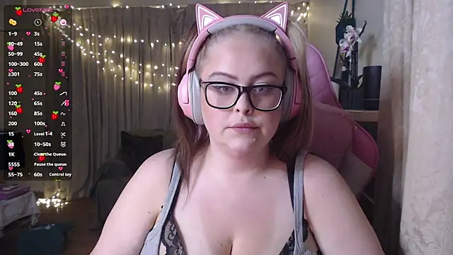 ChubbyBubs online show from 03-21-25, 11:44