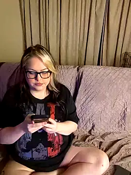 ChubbyBubs online show from 09-13-25, 12:49