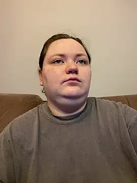 Snapshot of Alex_m chatting on 03-04-26, 03:45 Alex m online show from 03-04-26, 03:45