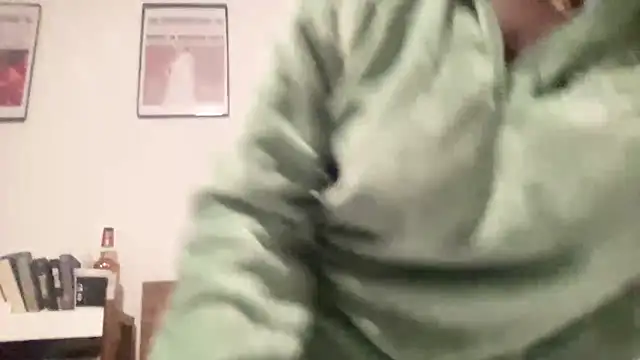 AveryJ99 online show from 12-06-24, 04:25