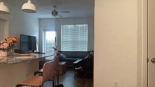 AveryJ99 online show from 12-15-24, 06:48