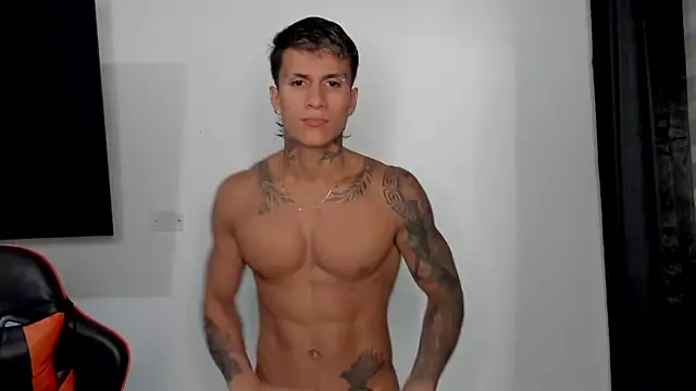 pettergrey1 online show from 10-20-25, 01:28