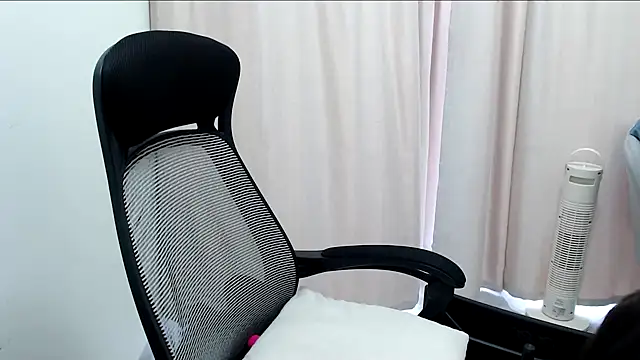 Liliya-77 online show from 04-08-26, 05:40