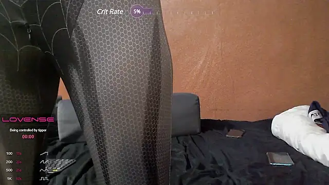 Snapshot of womanstrong78 chatting on 01-19-25, 04:46 womanstrong78 online show from 01-19-25, 04:46