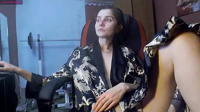 Snapshot of womanstrong78 chatting on 01-27-25, 03:50 womanstrong78 online show from 01-27-25, 03:50