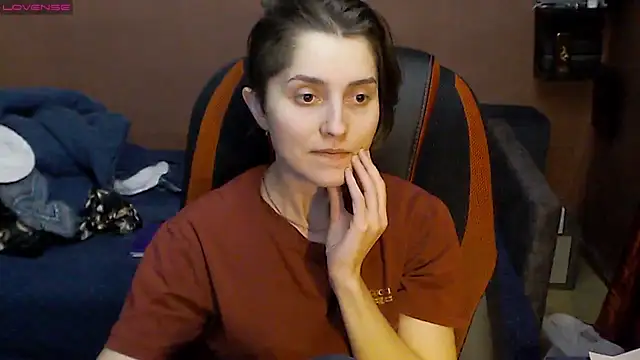 Snapshot of womanstrong78 chatting on 02-28-25, 12:20 womanstrong78 online show from 02-28-25, 12:20