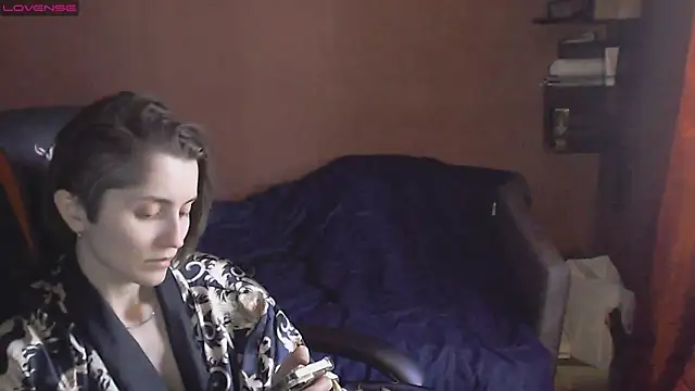 Snapshot of womanstrong78 chatting on 03-12-25, 11:31 womanstrong78 online show from 03-12-25, 11:31